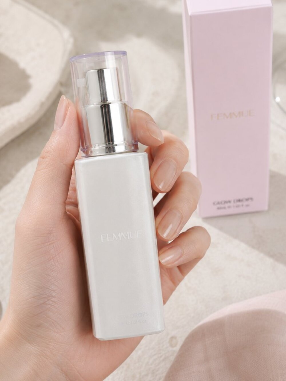 FEMMUE Glow Drops Serum-Cream 30ml 1.01 fl. oz. - Picture 2 of 4